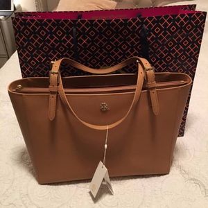Tory Burch Emerson Large Buckle Tote